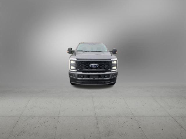 new 2025 Ford F-250 car, priced at $52,260