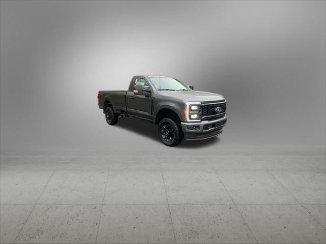 new 2025 Ford F-250 car, priced at $52,260