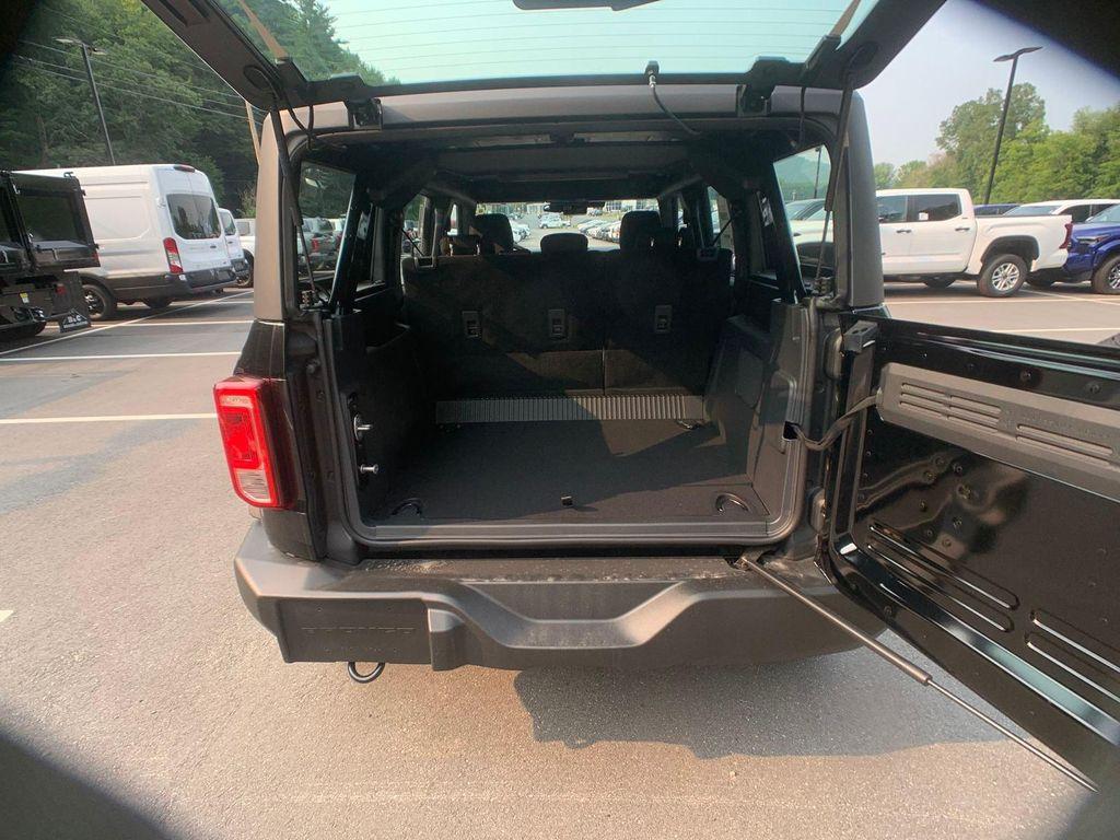 new 2025 Ford Bronco car, priced at $44,035