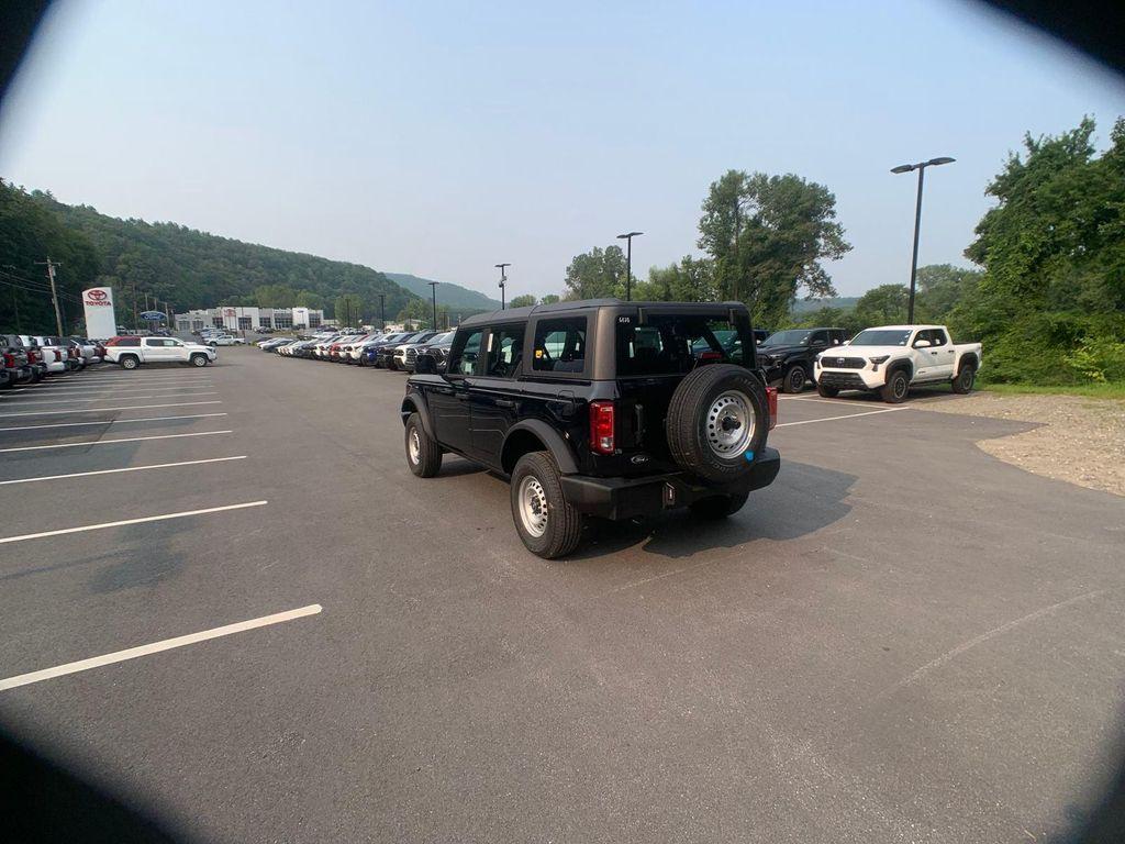 new 2025 Ford Bronco car, priced at $44,035