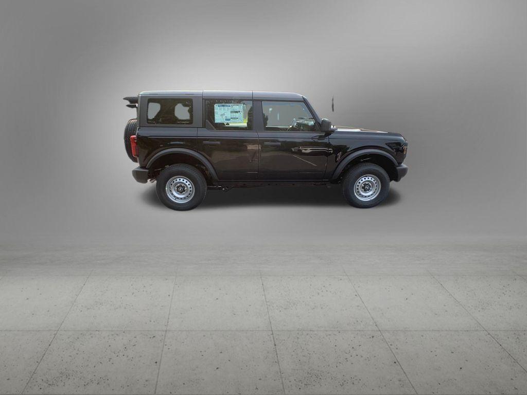 new 2025 Ford Bronco car, priced at $44,035