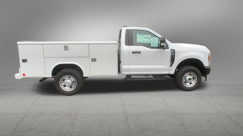 new 2024 Ford F-350 car, priced at $73,180