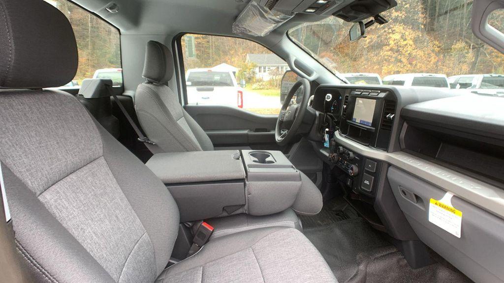 new 2024 Ford F-350 car, priced at $73,180