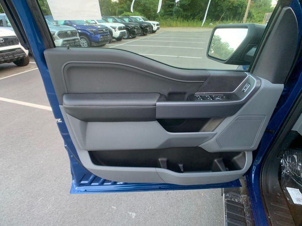 new 2025 Ford F-150 car, priced at $52,690