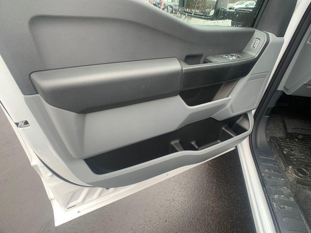 new 2025 Ford F-250 car, priced at $48,516