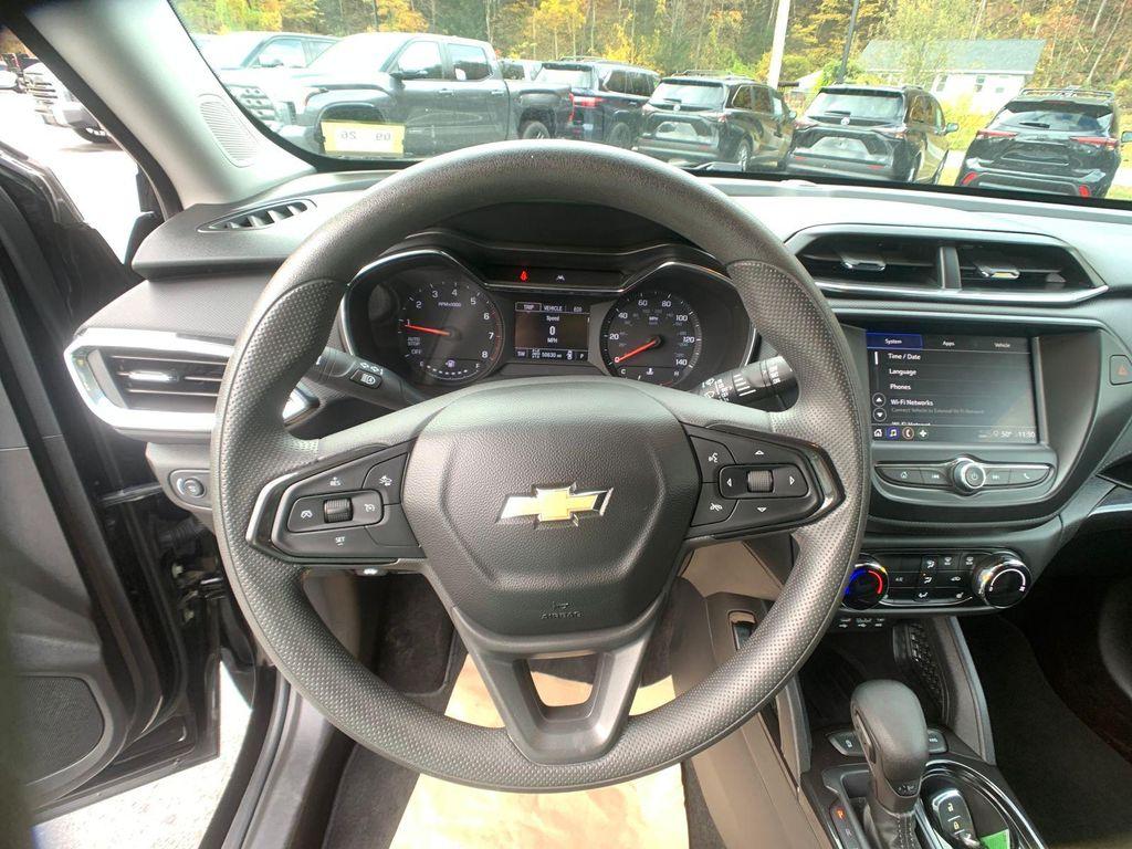 used 2023 Chevrolet TrailBlazer car, priced at $19,989