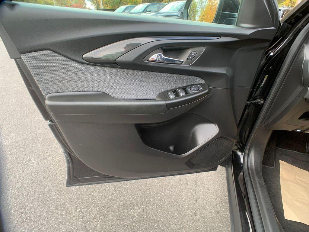 used 2023 Chevrolet TrailBlazer car, priced at $19,989