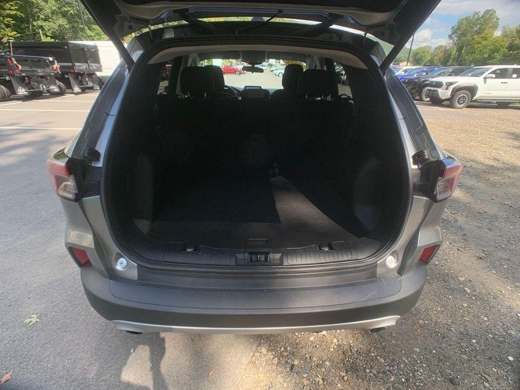 used 2022 Ford Escape car, priced at $17,995