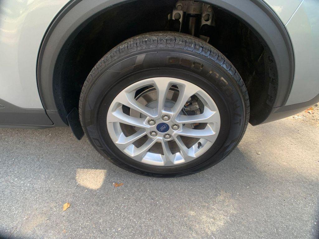 used 2022 Ford Escape car, priced at $17,995