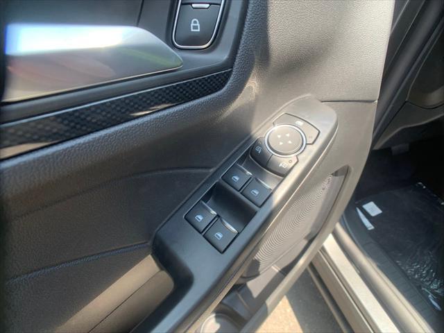 new 2025 Ford Escape car, priced at $35,524