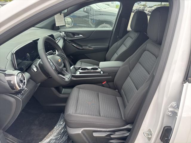new 2025 Chevrolet Equinox car, priced at $32,101