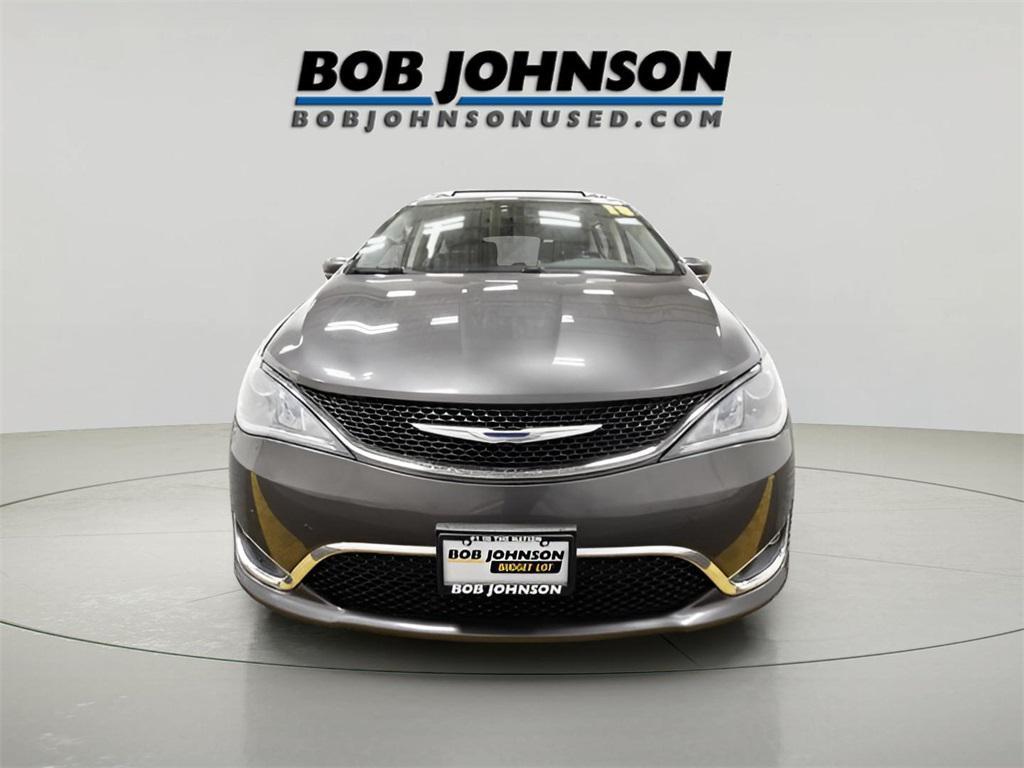 used 2018 Chrysler Pacifica car, priced at $11,998