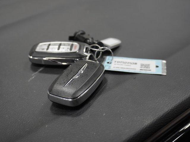 used 2018 Chrysler Pacifica car, priced at $11,998