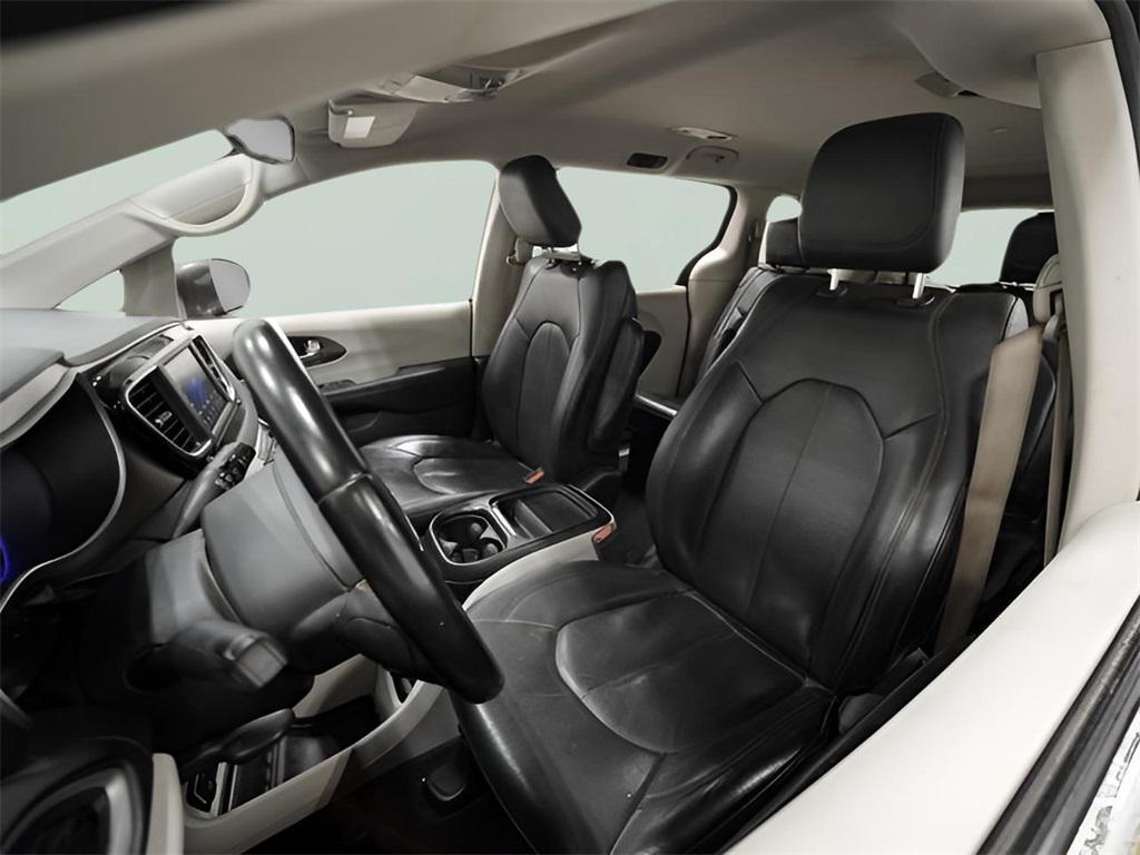 used 2018 Chrysler Pacifica car, priced at $11,998