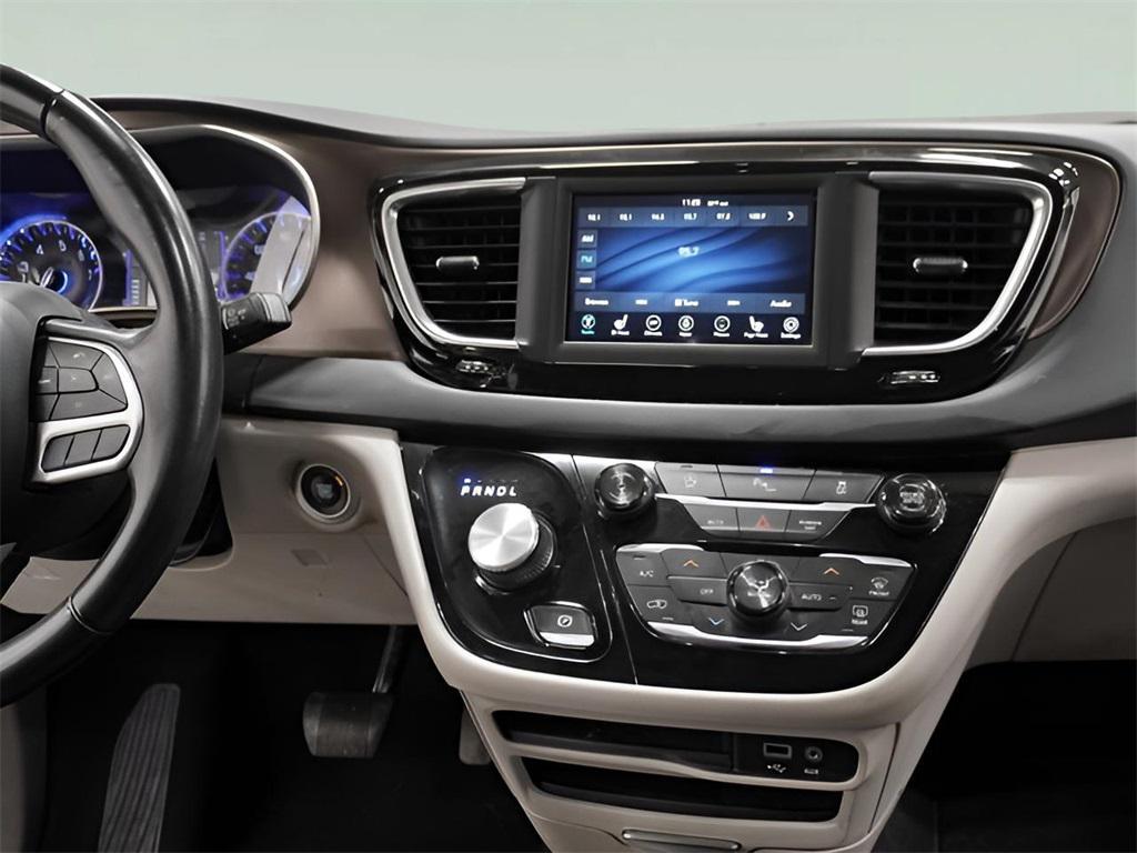 used 2018 Chrysler Pacifica car, priced at $11,998