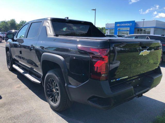 new 2024 Chevrolet Silverado EV car