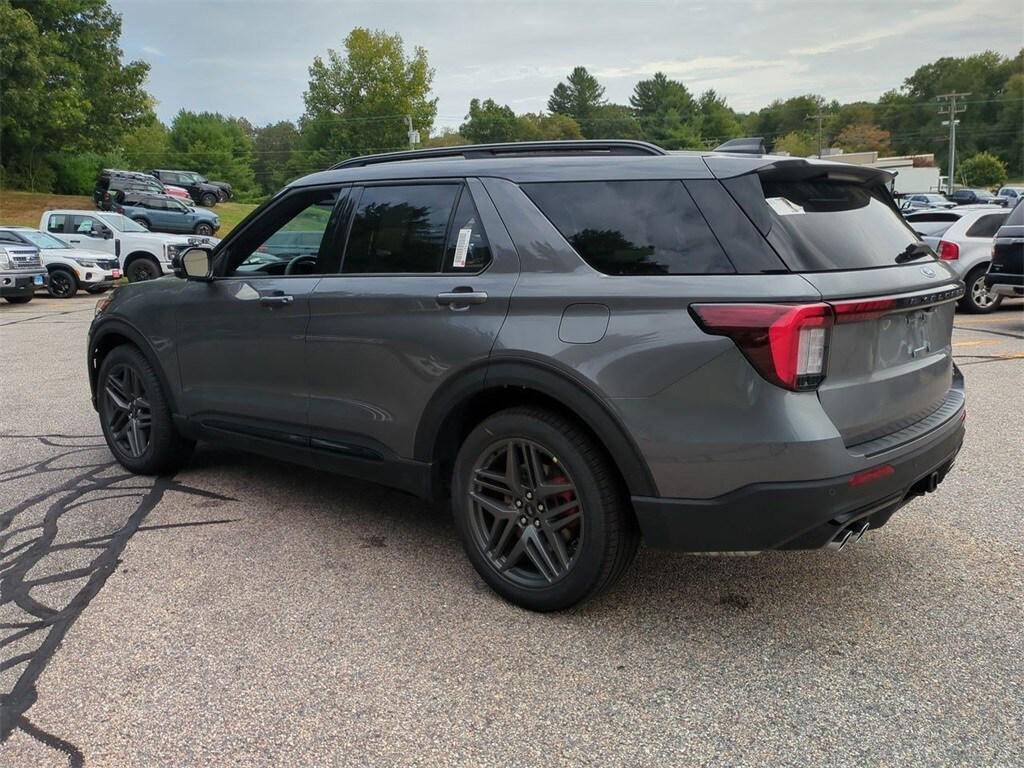 new 2025 Ford Explorer car, priced at $62,810