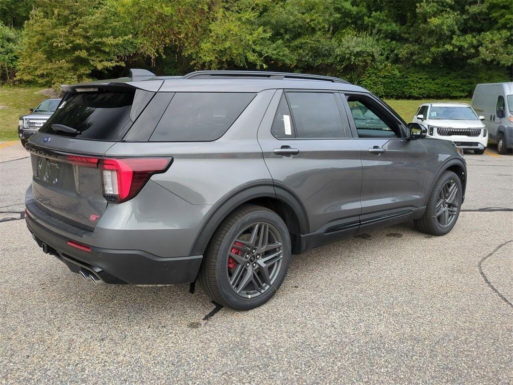 new 2025 Ford Explorer car, priced at $62,810
