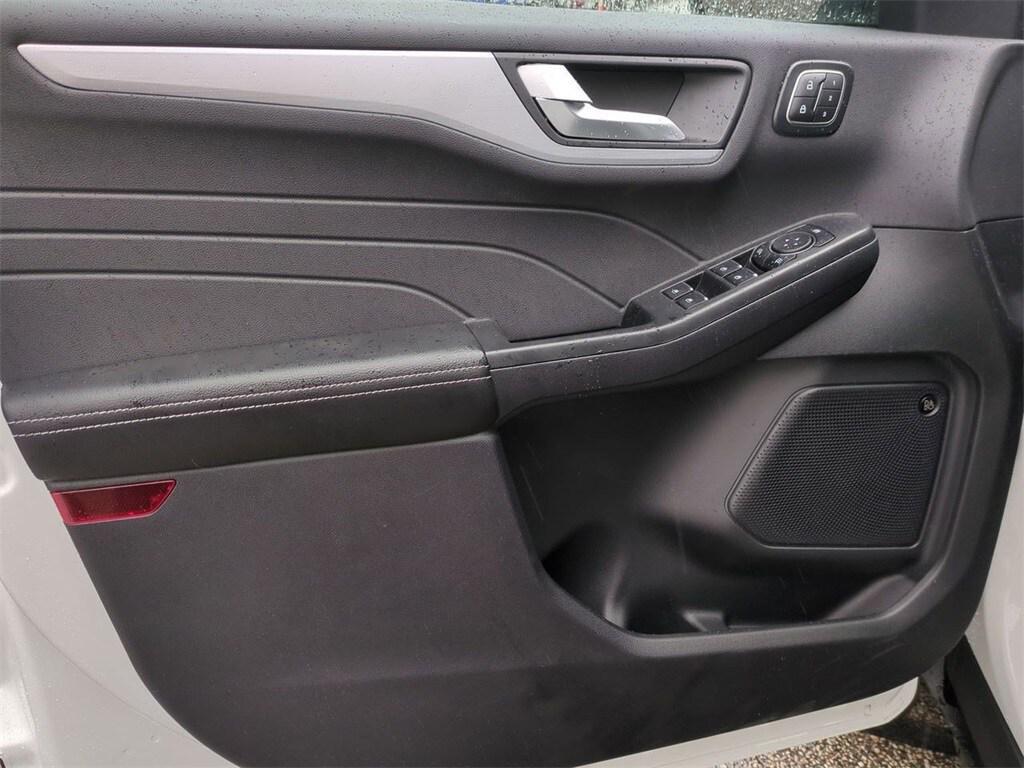 new 2025 Ford Escape PHEV car, priced at $45,215