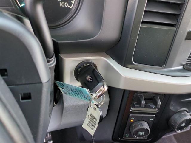 new 2025 Ford F-350 car, priced at $63,130