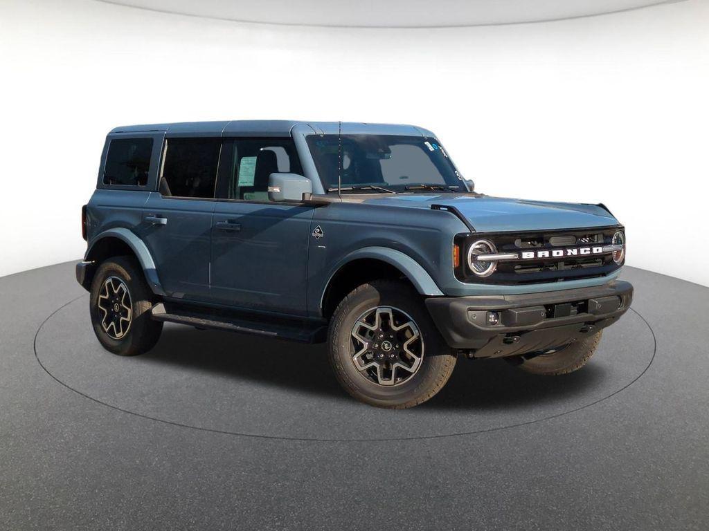 new 2025 Ford Bronco car, priced at $58,905