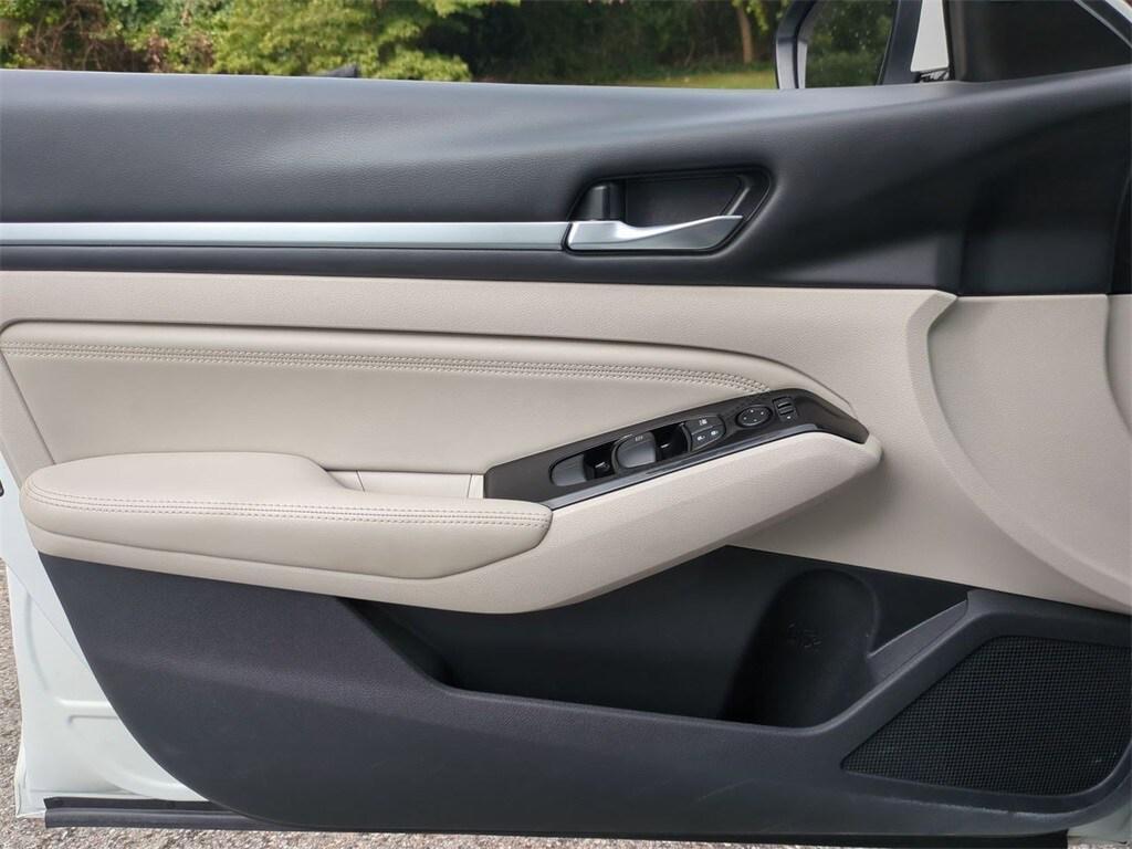 used 2023 Nissan Altima car, priced at $24,948