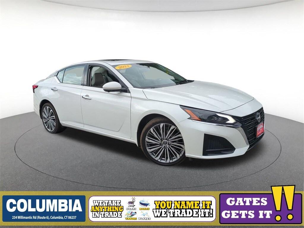 used 2023 Nissan Altima car, priced at $24,948