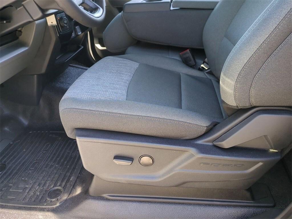 new 2025 Ford F-250 car, priced at $54,565