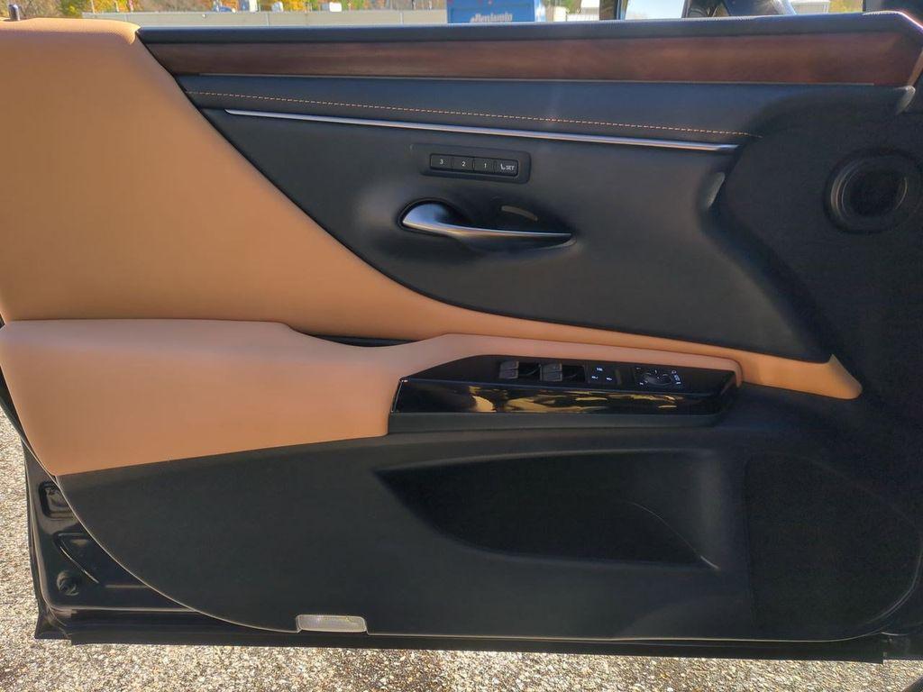 used 2024 Lexus ES 350 car, priced at $40,766