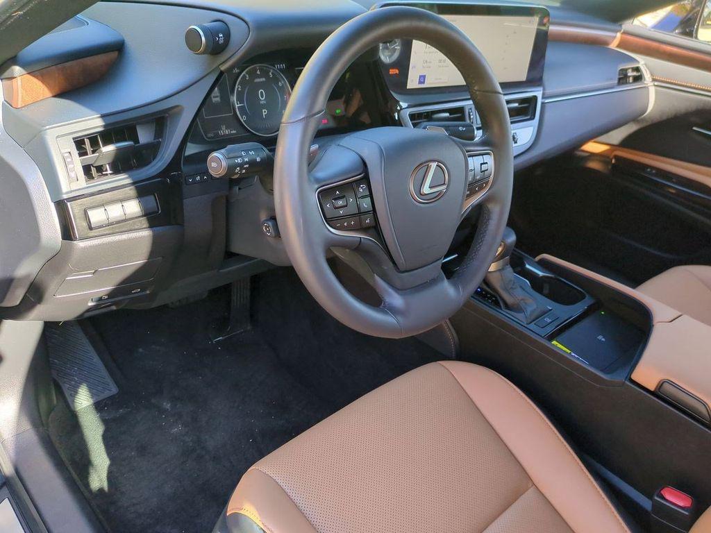 used 2024 Lexus ES 350 car, priced at $40,766