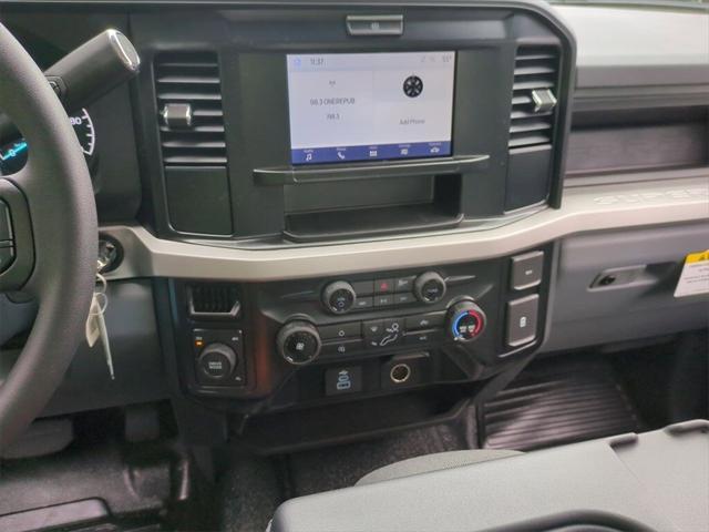 new 2025 Ford F-250 car, priced at $66,260