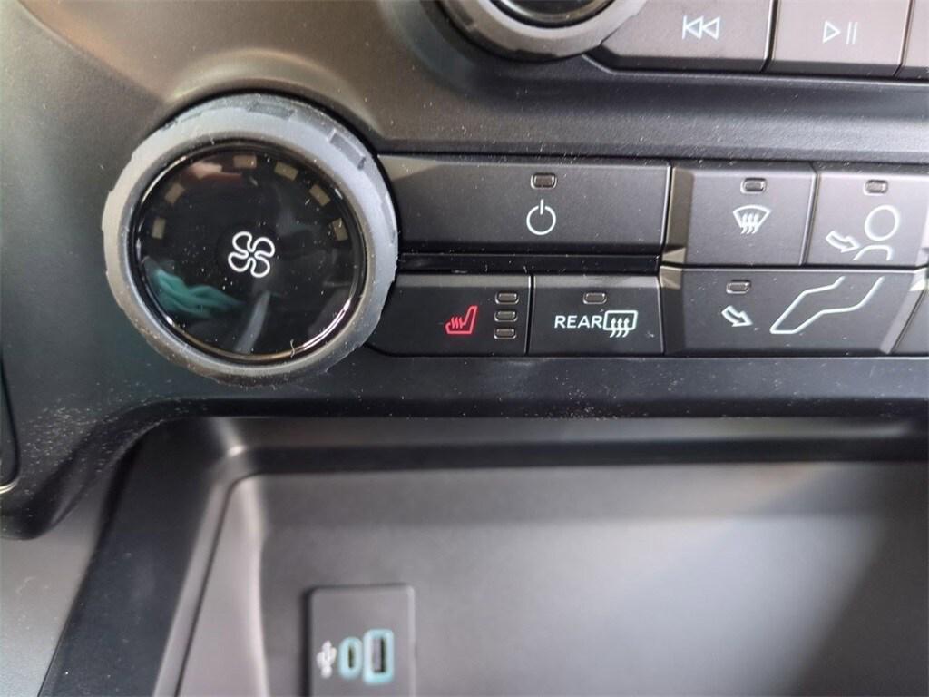 new 2025 Ford F-350 car, priced at $75,325