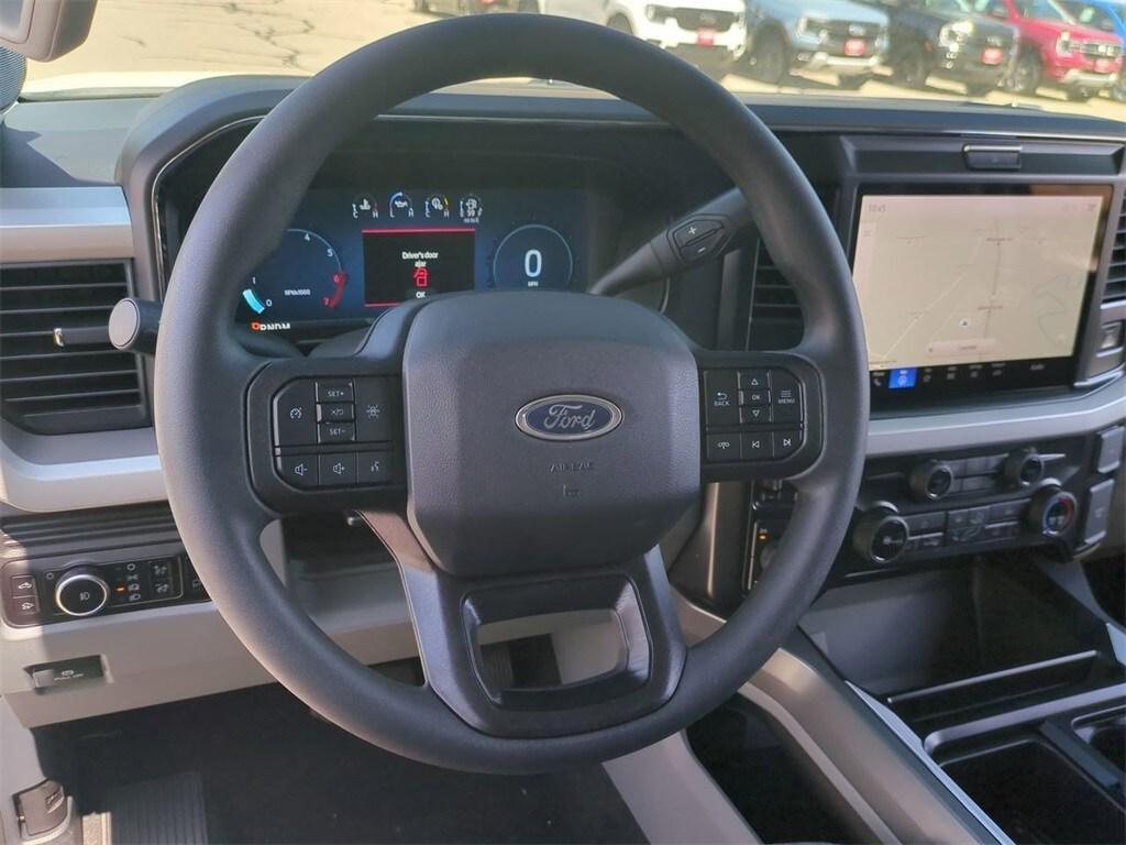 new 2025 Ford F-350 car, priced at $75,325