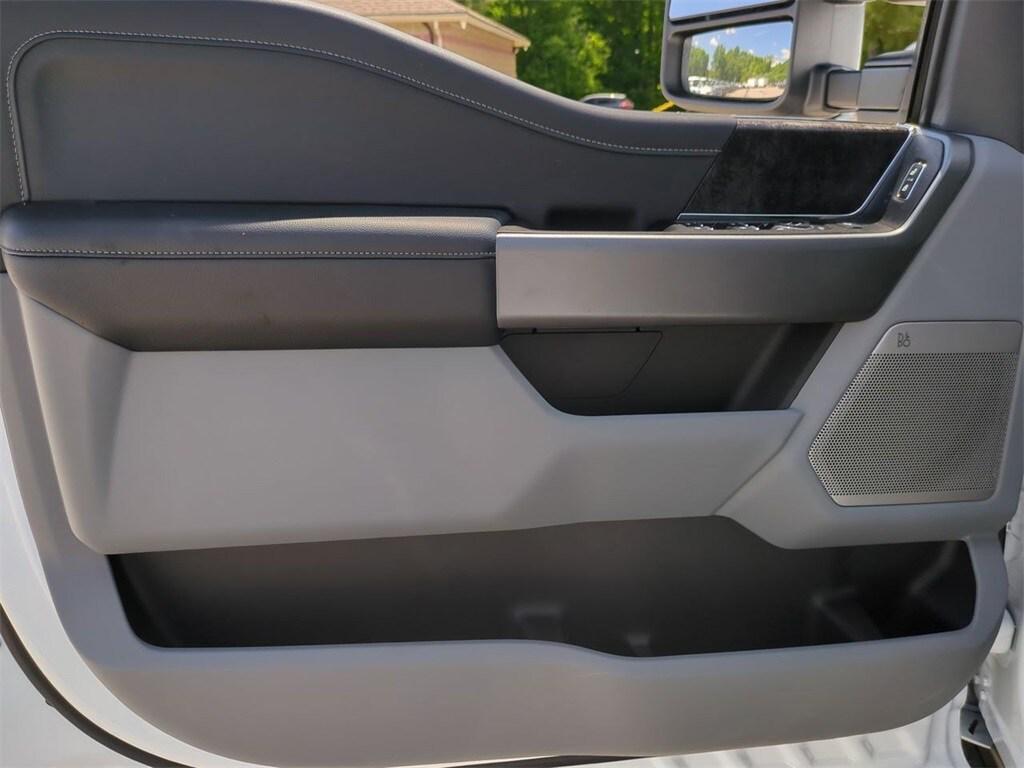 new 2025 Ford F-350 car, priced at $75,325