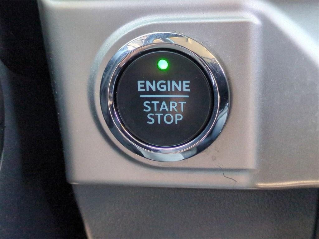 used 2022 Ford F-150 car, priced at $39,964
