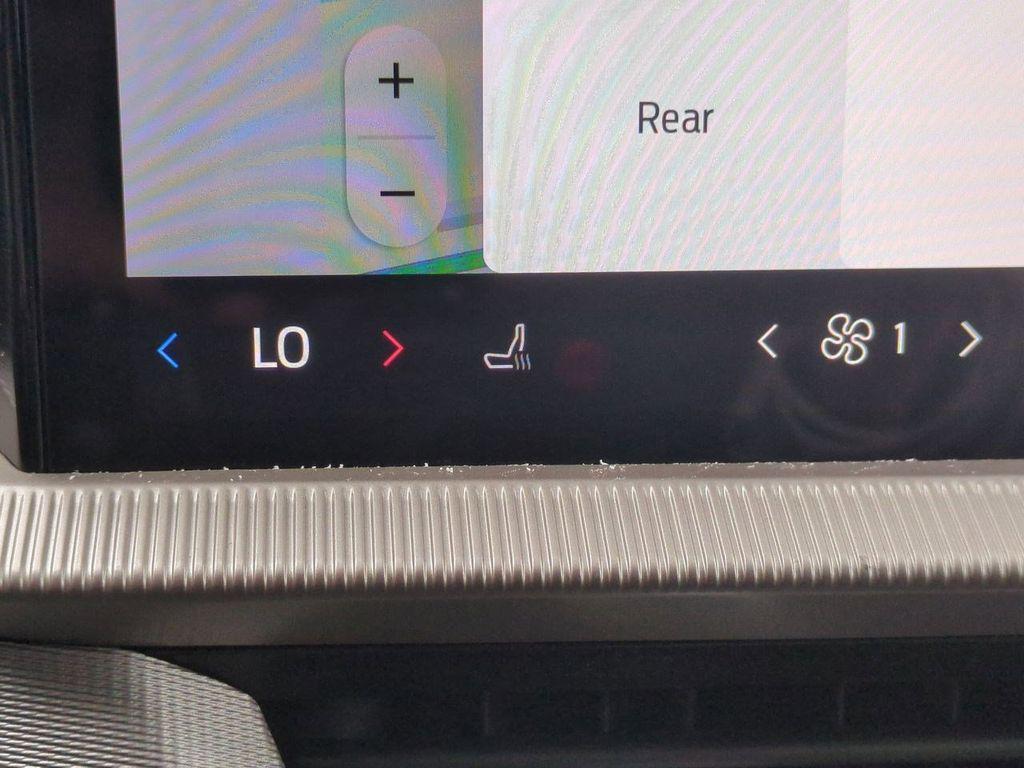 new 2025 Ford Explorer car, priced at $40,905