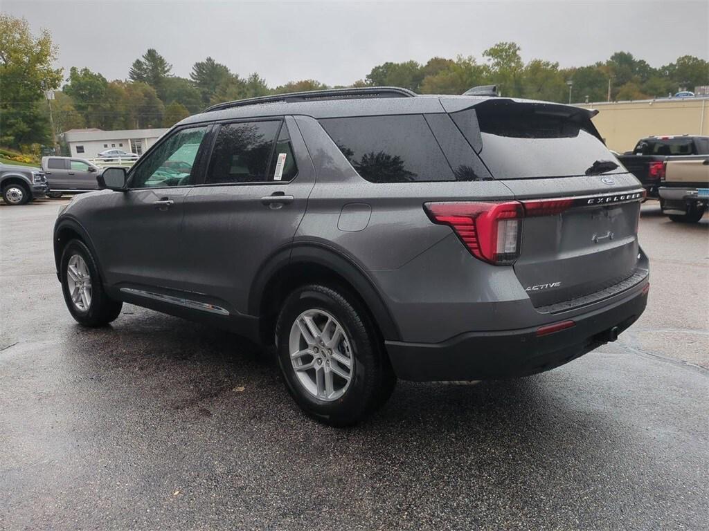 new 2025 Ford Explorer car, priced at $43,905