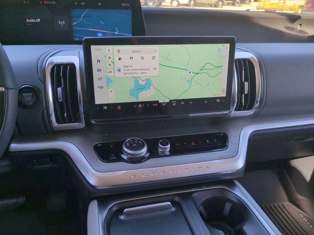 new 2025 Ford Expedition Max car, priced at $83,145