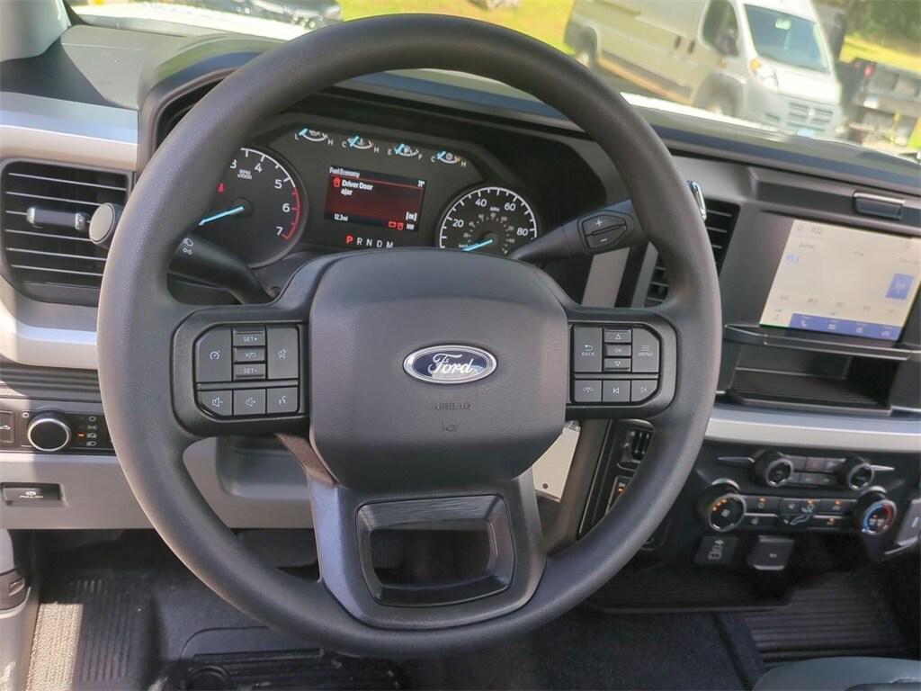 new 2025 Ford F-250 car, priced at $51,000
