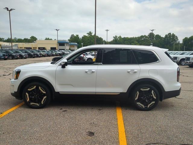used 2024 Kia Telluride car, priced at $42,958