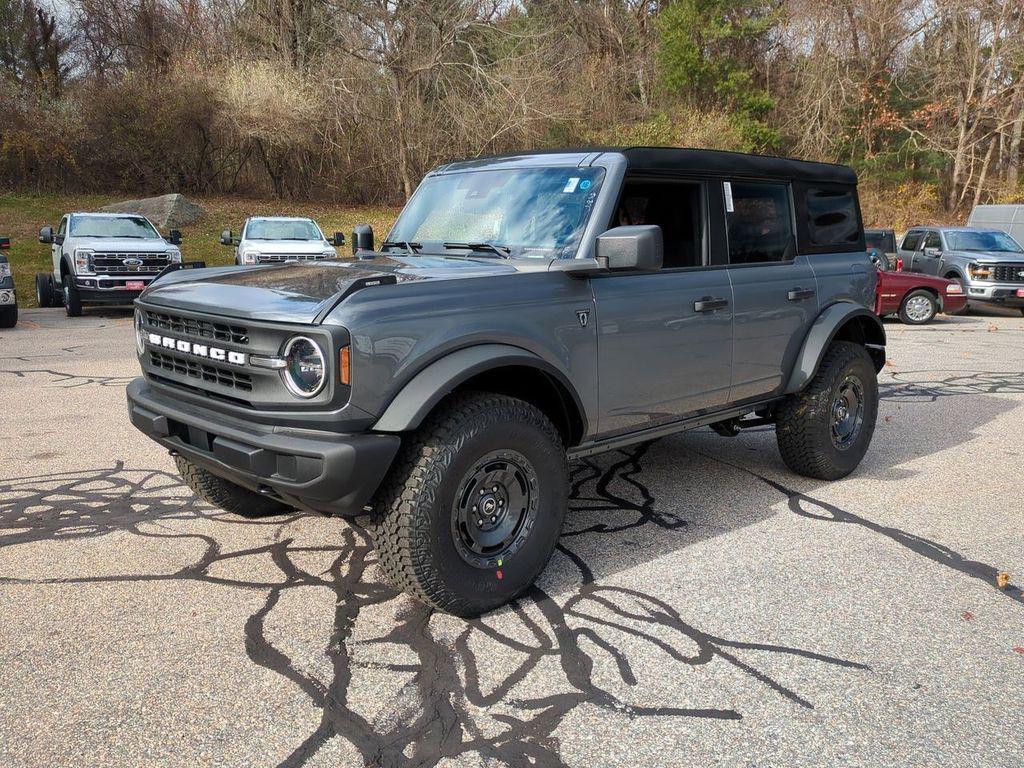 new 2025 Ford Bronco car, priced at $48,910