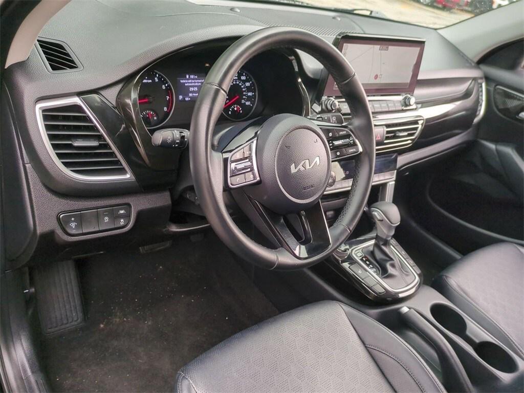 used 2023 Kia Seltos car, priced at $22,980