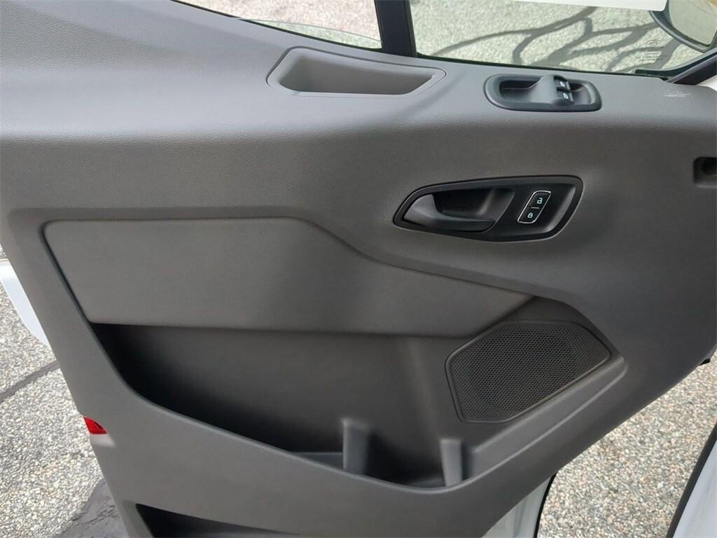 new 2024 Ford Transit-150 car, priced at $60,000