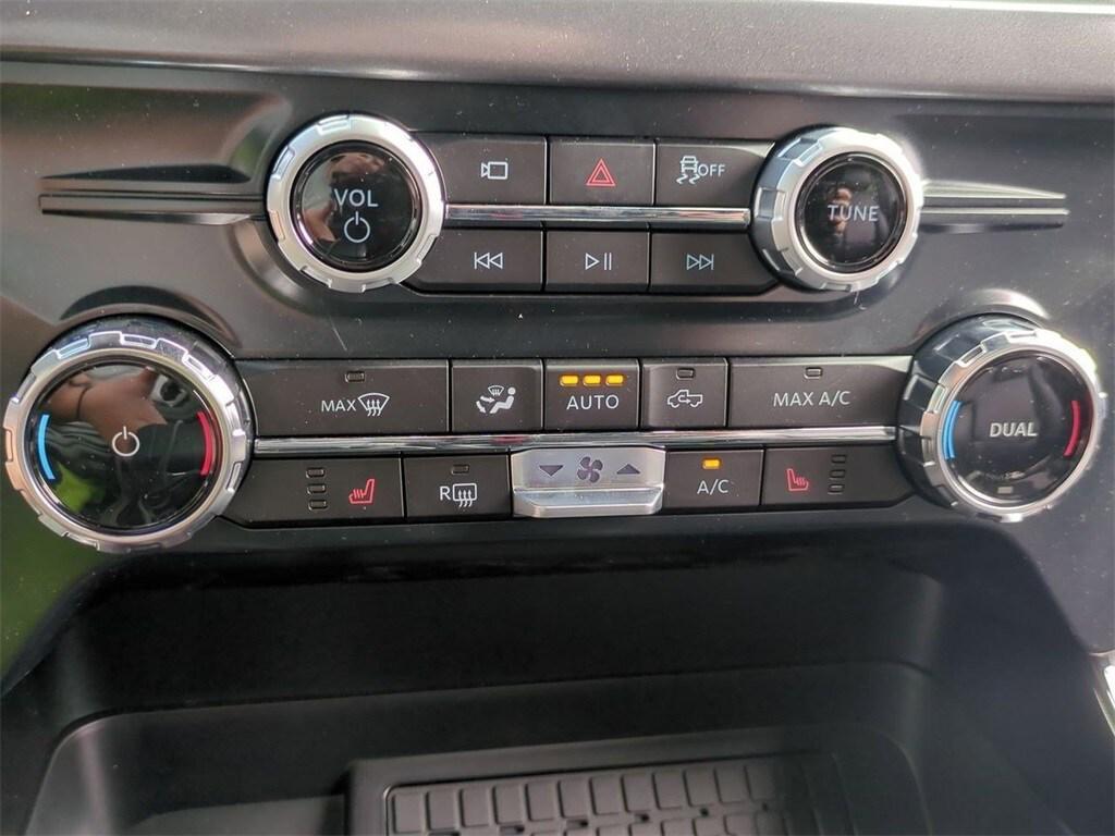 new 2025 Ford F-150 car, priced at $68,390