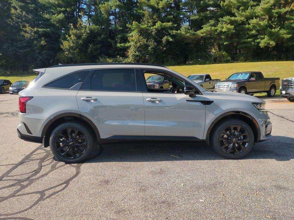 used 2023 Kia Sorento car, priced at $31,057