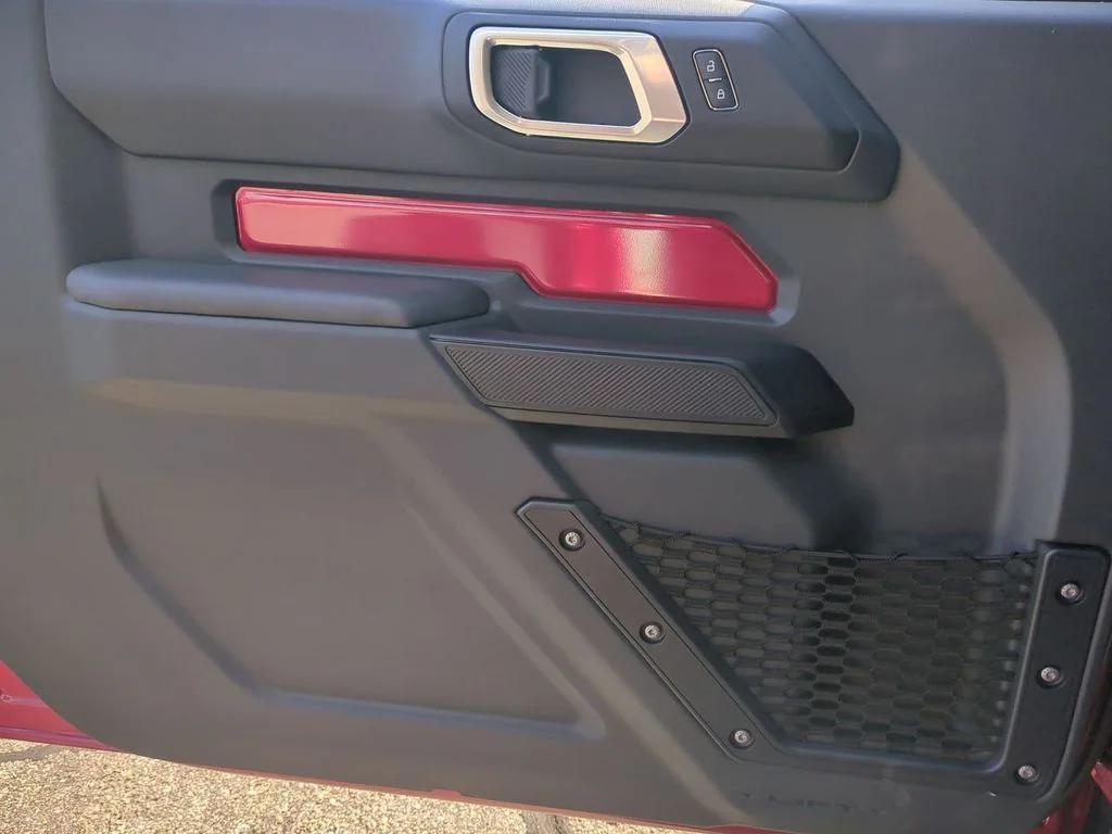 new 2025 Ford Bronco car, priced at $49,900