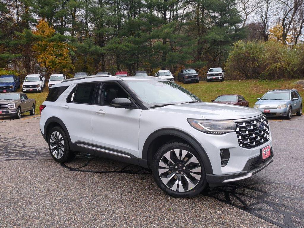 new 2025 Ford Explorer car, priced at $57,560