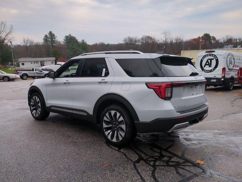 new 2025 Ford Explorer car, priced at $57,060
