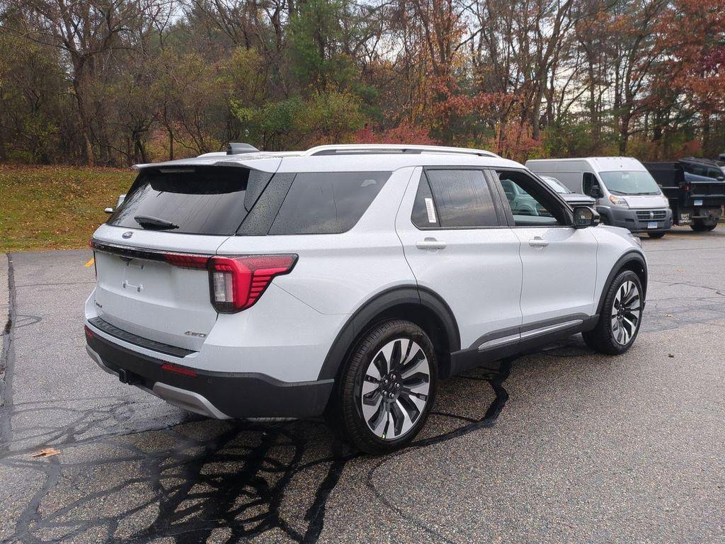 new 2025 Ford Explorer car, priced at $57,060