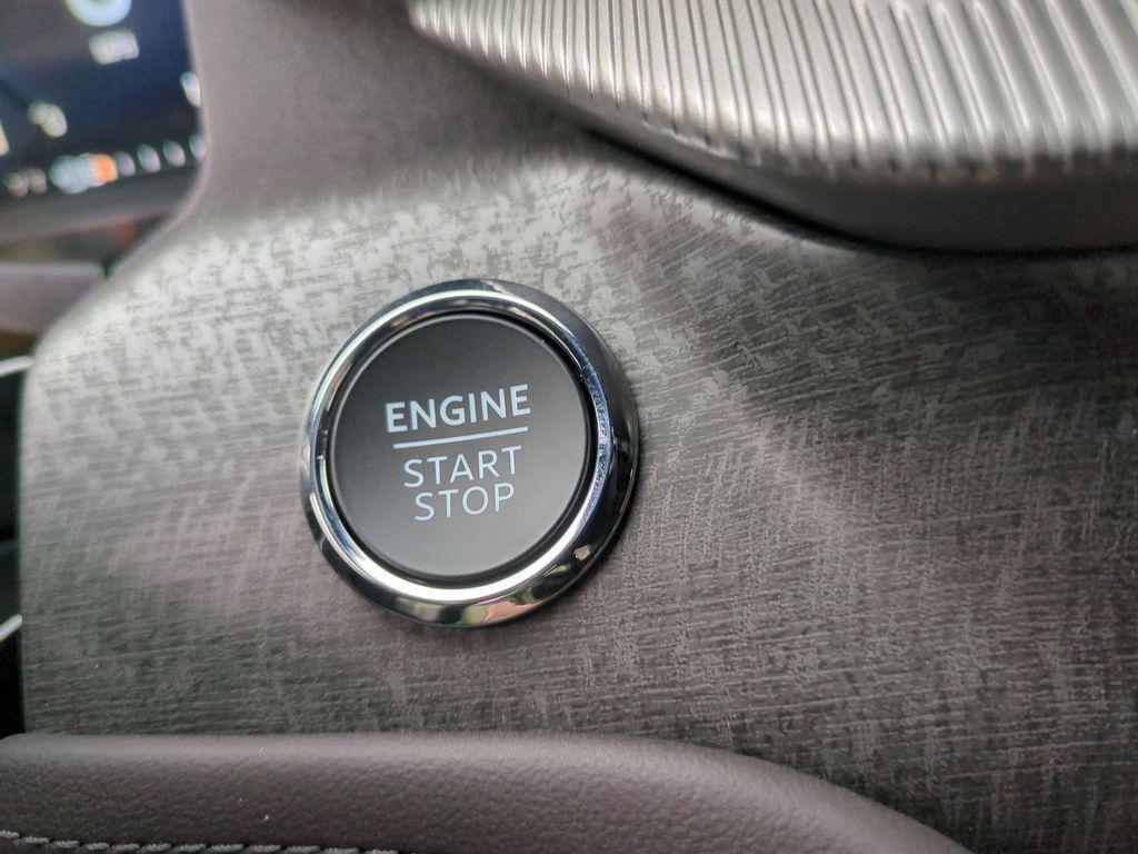 new 2025 Ford Explorer car, priced at $57,060